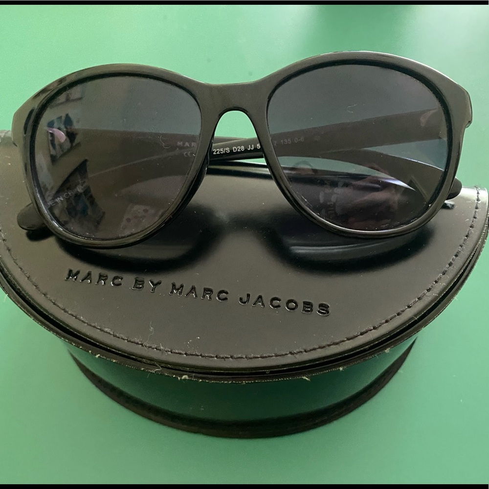Marc Jacobs Sunglasses with Case
